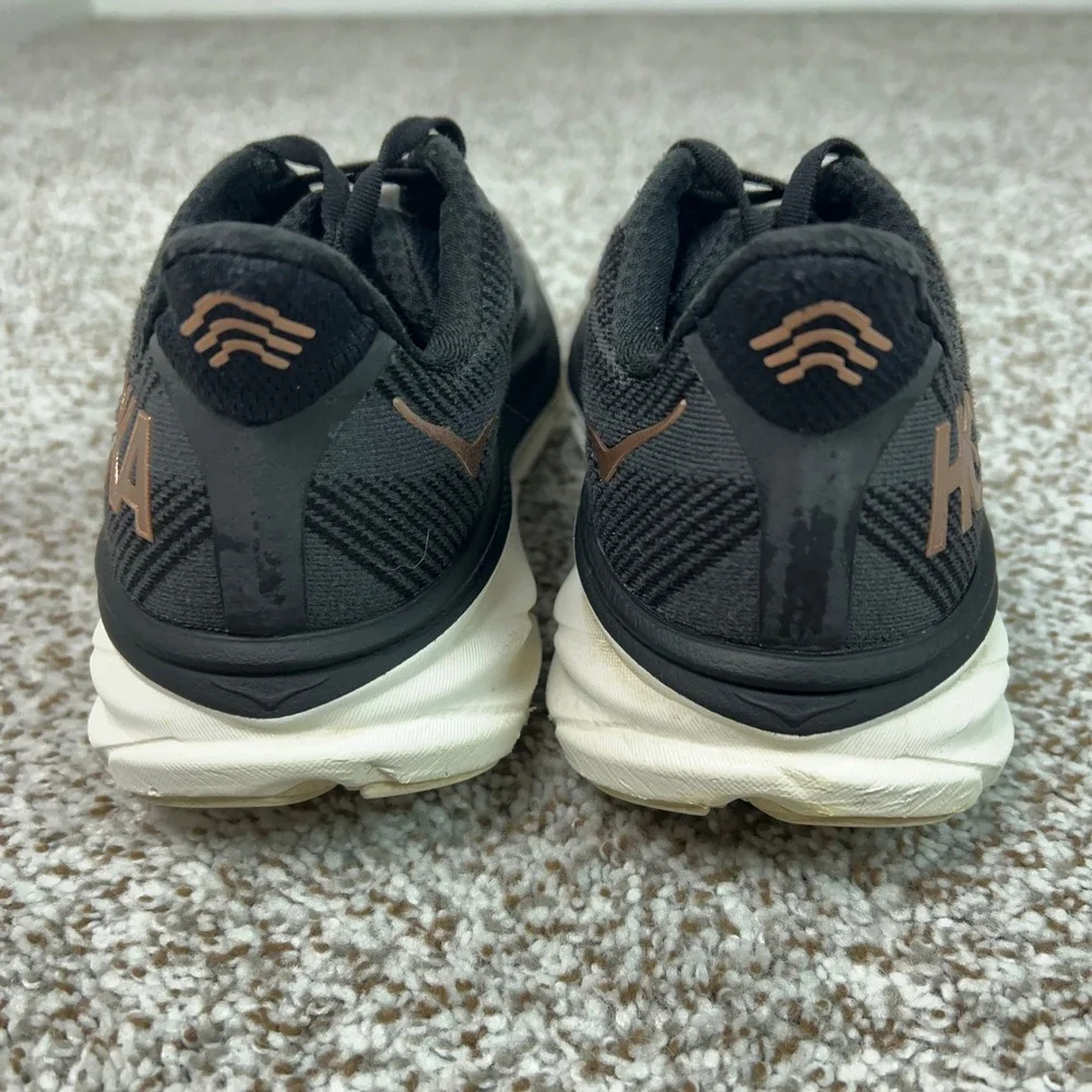 Hoka One One hoka clifton